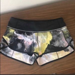 Lululemon speed short